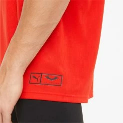 PUMA X BATMAN Perforated Men's Training Tee -Shoes Sales Store PUMA x BATMAN Perforated Mens Training Tee 3