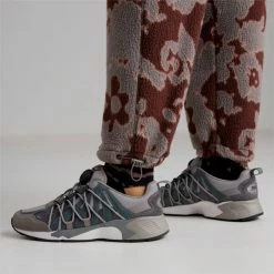 PUMA X P.A.M. PUMA X PERKS AND MINI Prevail Disc Leather Sneakers -Shoes Sales Store PUMA x PERKS AND MINI Prevail Disc Leather Sneakers 2