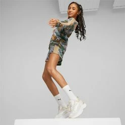 Puma T7 Vacay Queen Big Kids' Printed V-Neck Sweatshirt 8 Puma T7 Vacay Queen Big Kids' Printed V-Neck Sweatshirt -Shoes Sales Store T7 Vacay Queen Big Kids Printed V Neck Sweatshirt 2